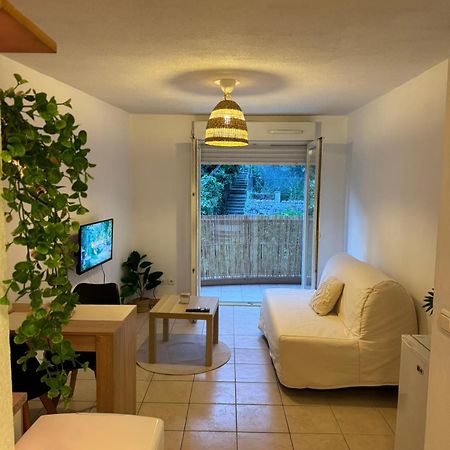 Studio Confortable Avec Vue 니스 외부 사진